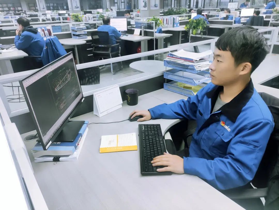 你好 2022!再见 2021!我与共成长