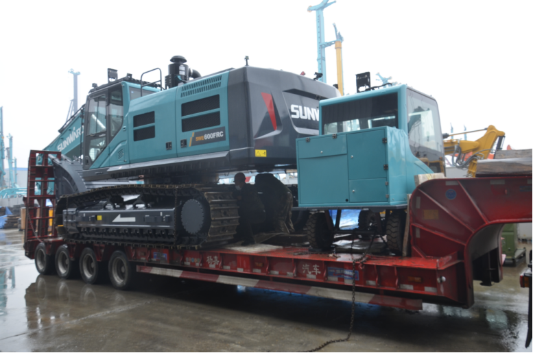 21天交付!大型遥控挖掘机助力智慧矿山建设