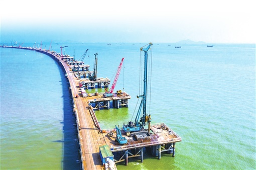 湖南日报:致力解决地下工程施工“疑难杂症” 成为地下工程装备领军者