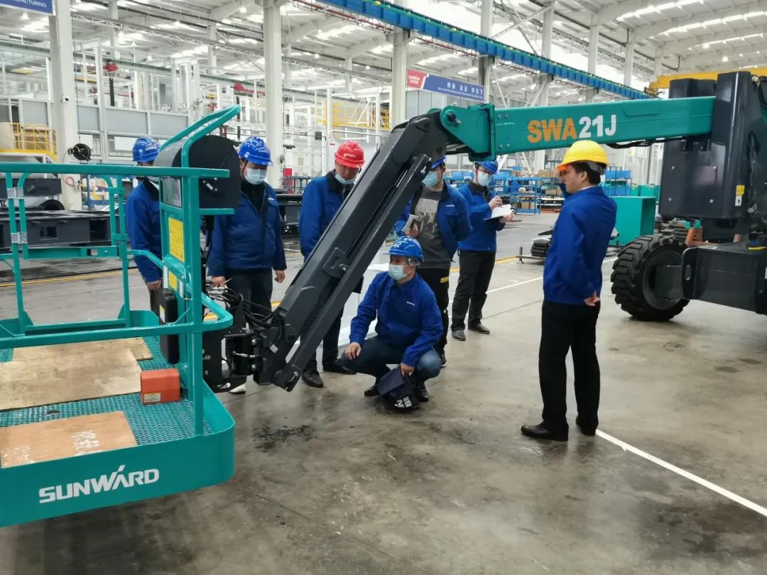 行业同级别产品之最!又一款曲臂式高空作业平台成功下线