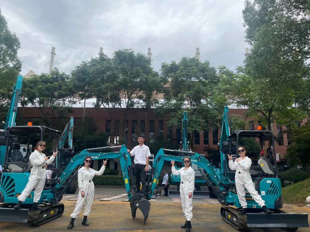 “太绝了!”代表长沙精彩亮相湖南省第一届职业技能大赛绝技绝活展演