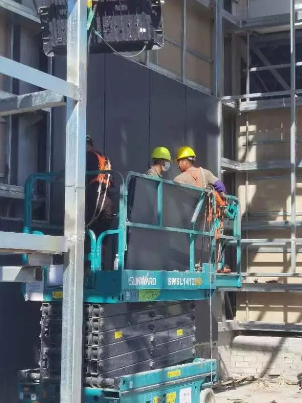 众志成城抗疫情!高空机械助力惠州方舱医院建设
