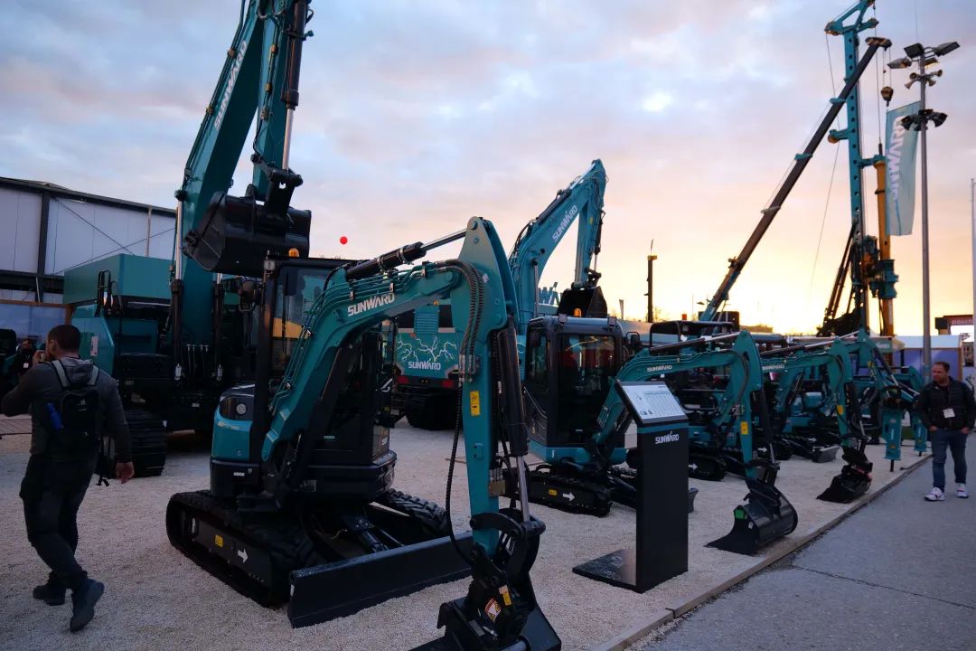 Bauma 2022 | 一组火热现场图带您重温德国宝马展之旅