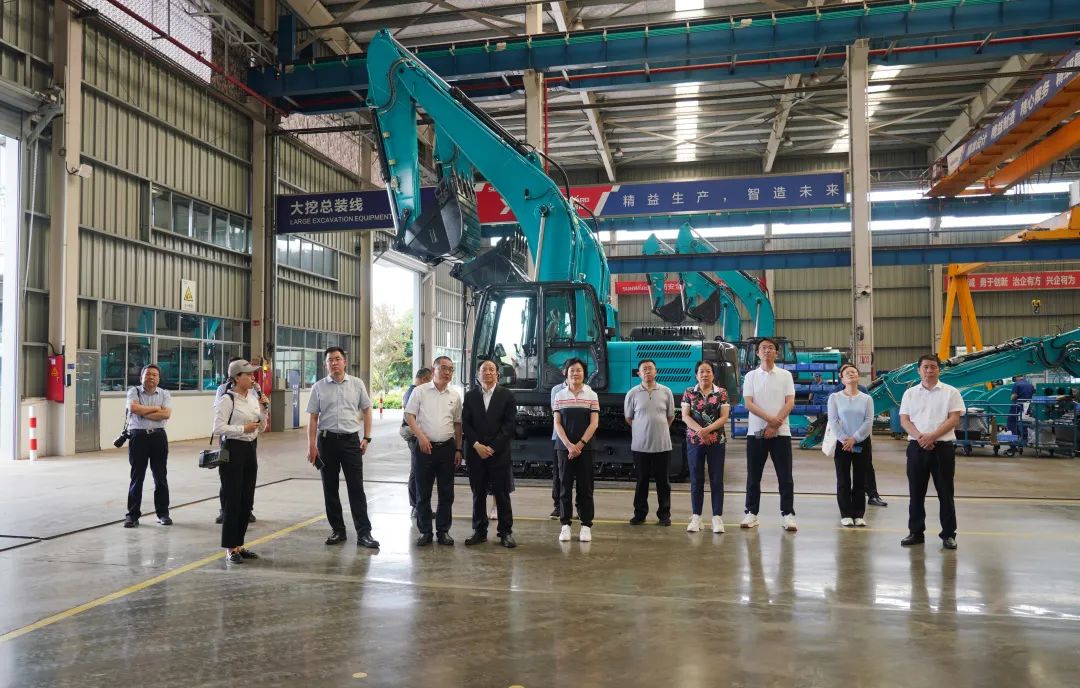 太原市政协主席操学诚调研