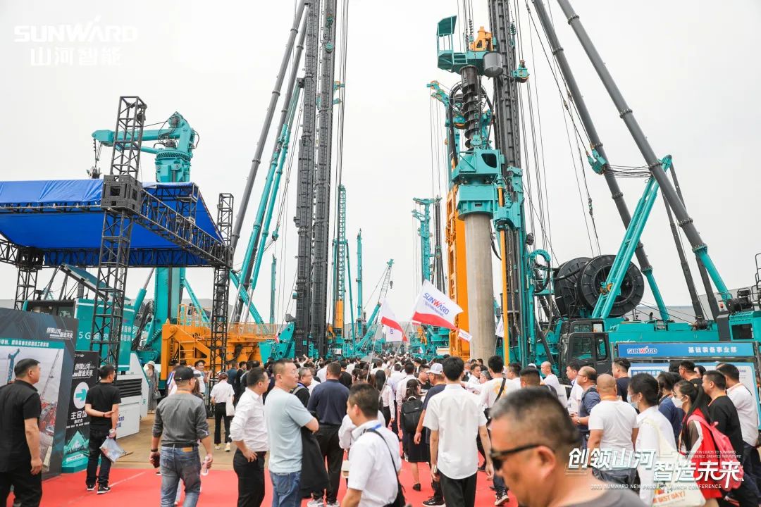 实力出圈!地下工程装备“大阅兵”来了