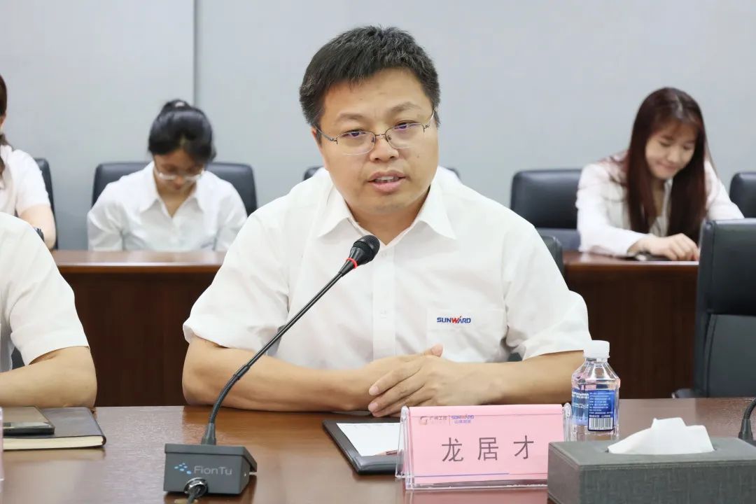 携手开启绿色转型之路!&南京盖百氏增程式电动旋挖钻机签约仪式成功举办