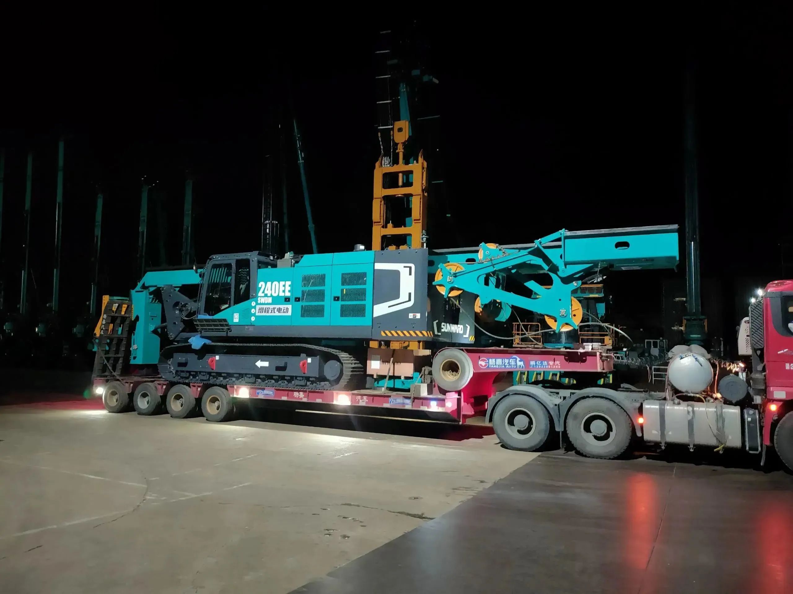 “零故障”“低能耗”!增程式电动旋挖钻机惊艳首秀