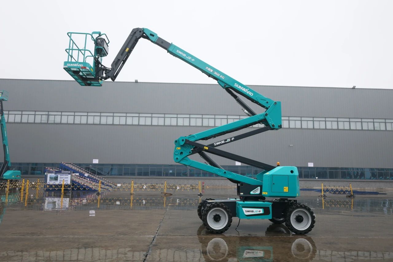 又双叒叕上新了!首款双载荷电动曲臂式高空作业平台顺利下线