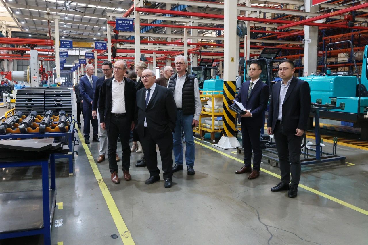 蒙达尔纪市代表团一行考察