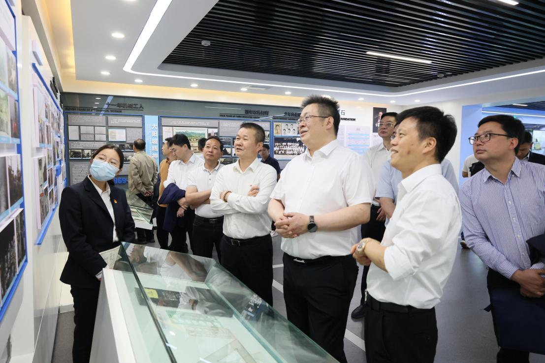 湖南钢铁集团党委书记、董事长李建宇到调研交流