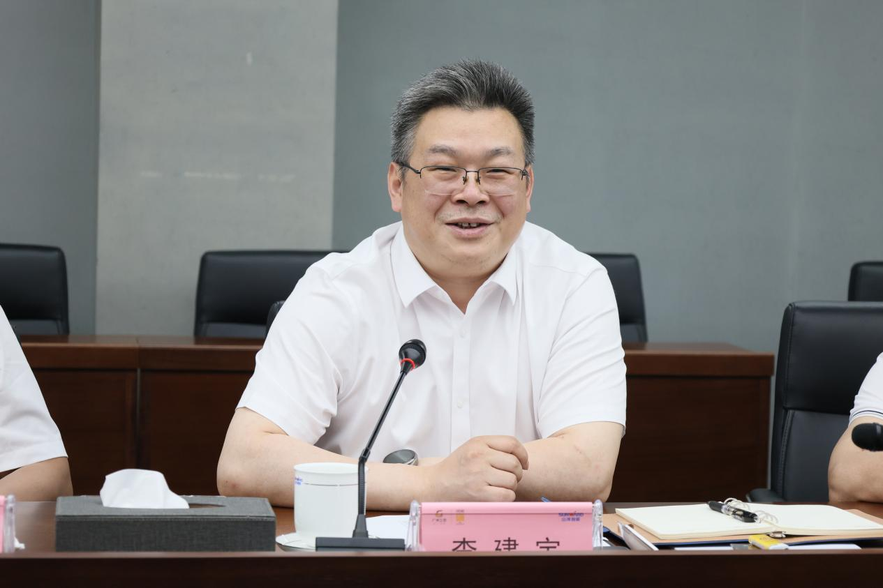 湖南钢铁集团党委书记、董事长李建宇到调研交流