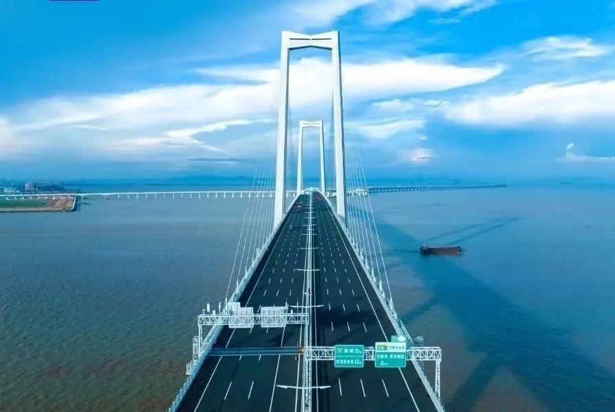 深中通道竣工验收!鼎力助建,世界级工程彰显中国力量与智慧!