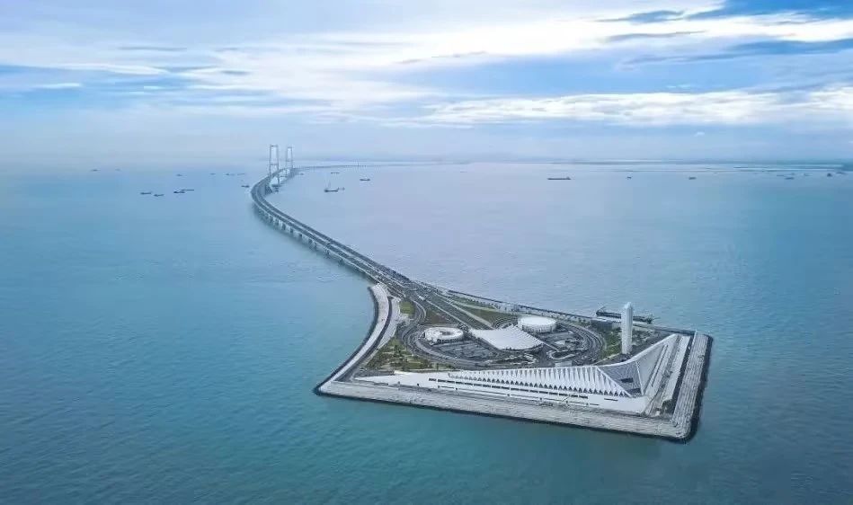 深中通道竣工验收!鼎力助建,世界级工程彰显中国力量与智慧!