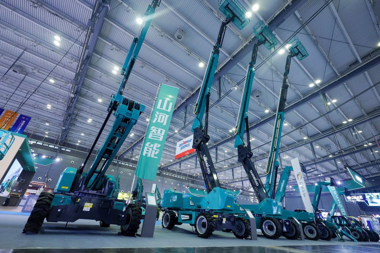 2025 CICEE | SWT34JE-P电动直臂式高空作业平台重磅发布!
