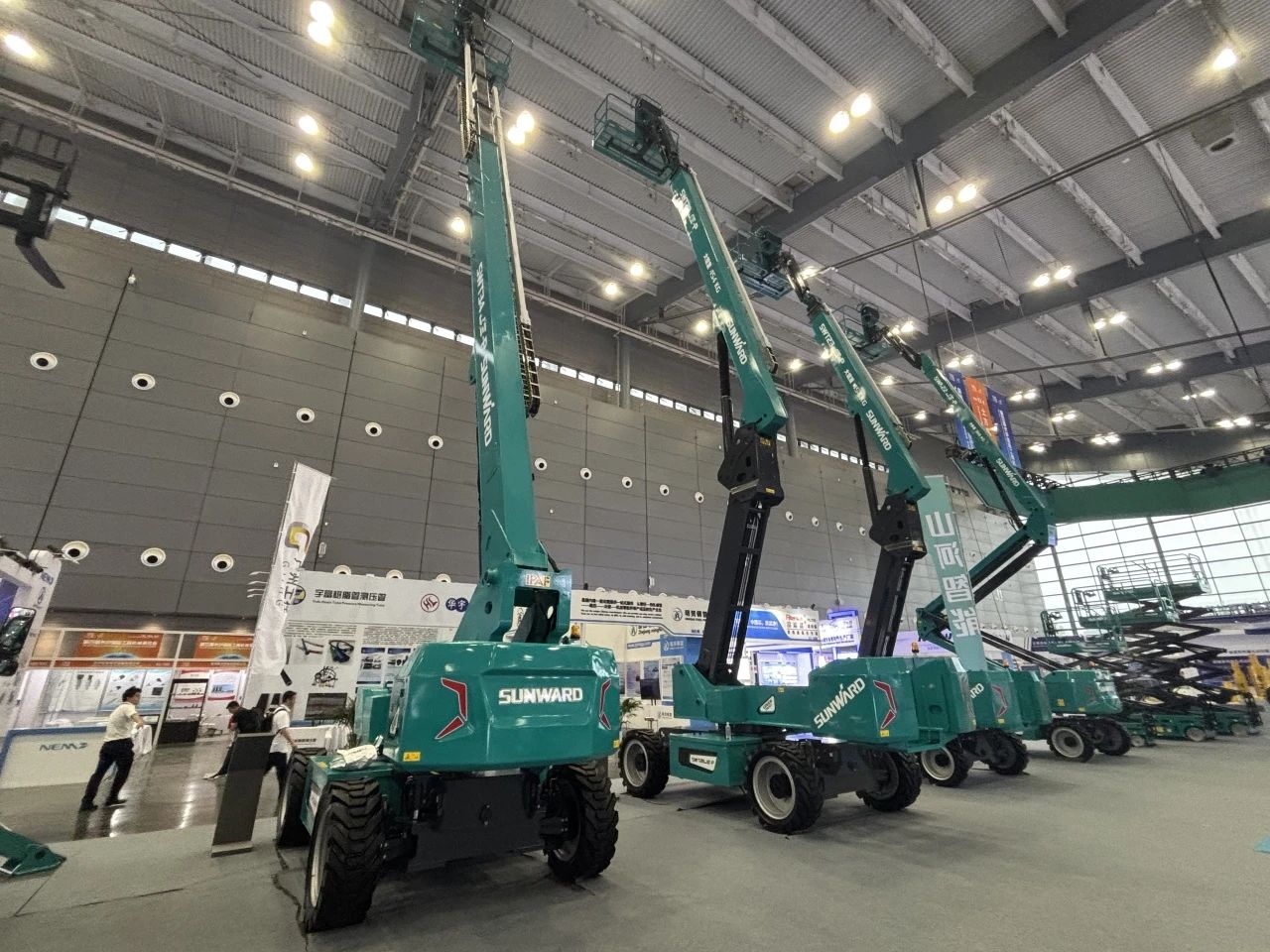 2025 CICEE | SWT34JE-P电动直臂式高空作业平台重磅发布!