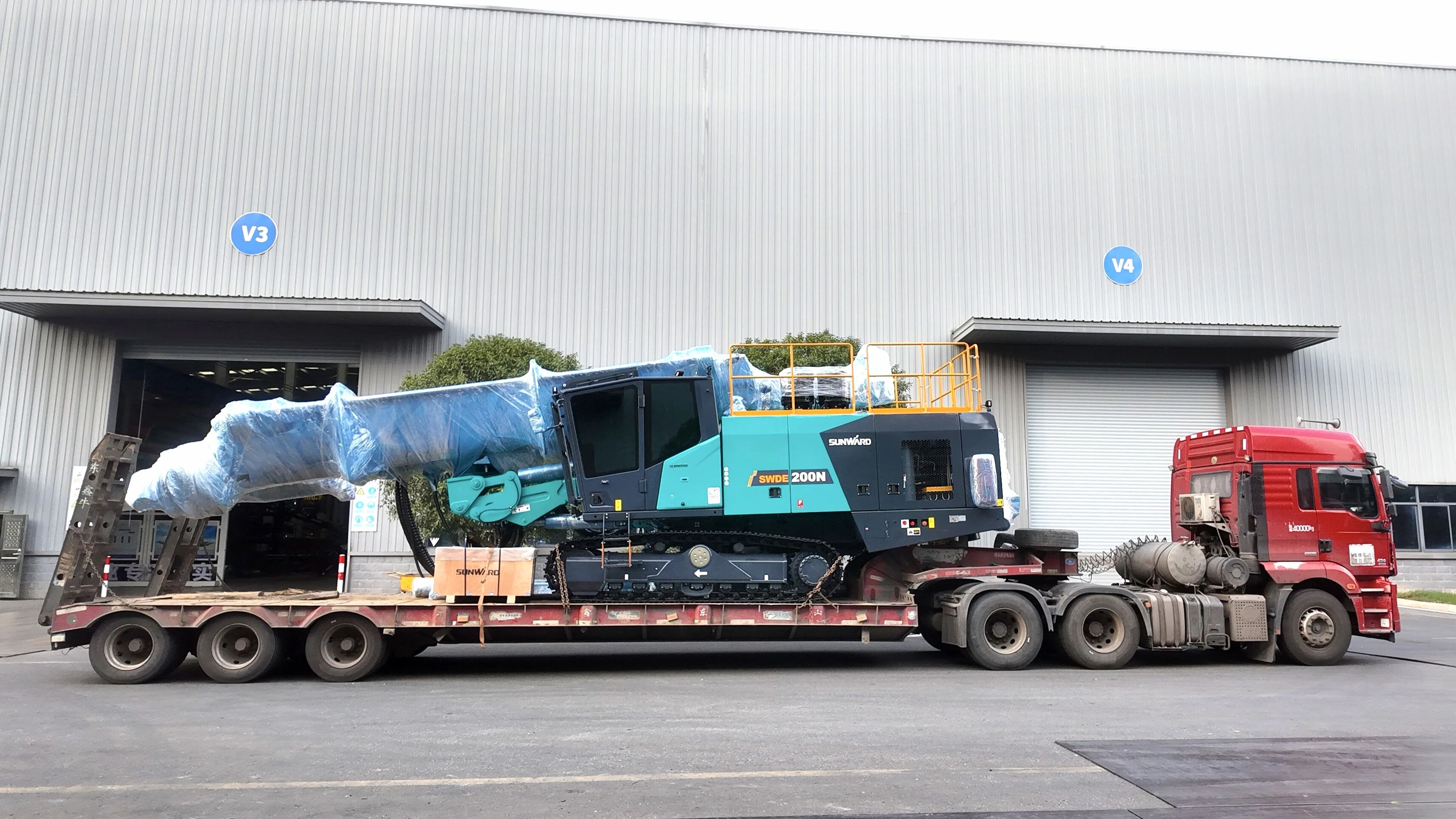 挑战高海拔高寒工况,臂式潜孔钻机登陆南美市场