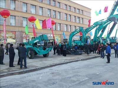 油田机具新品发布会隆重举行