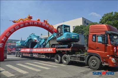 征战国家水利——价值近千万挖掘机批量发往福建