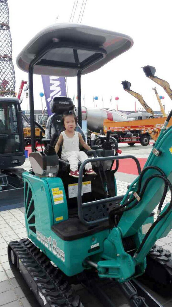 到“海博会”邂逅“两挖”精品