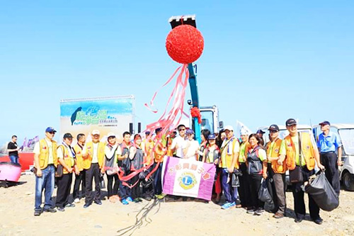 图说怪手环台净滩活动，智绘环保节能