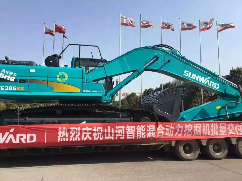 就这样被你征服！100台液压混合动力挖掘机挺进矿山