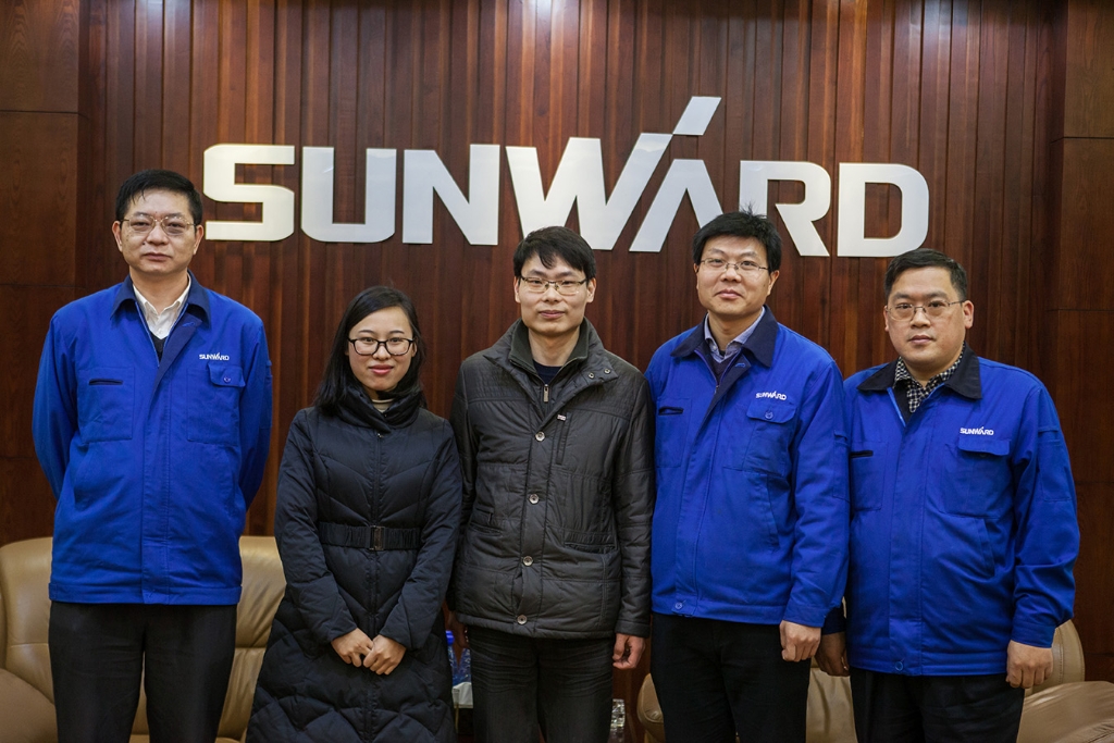 市科协领导莅临慰问困难科技工作者