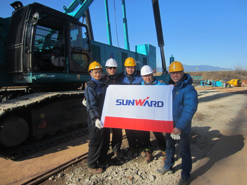 SWCH880-180M全液压履带桩机闪亮登陆韩国