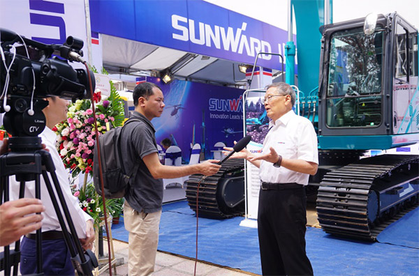 携全球领先凿岩设备，引爆越南矿业展