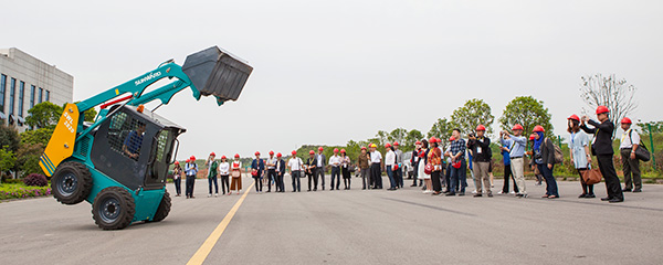 东盟十国主流媒体齐聚，共话21世纪海上丝绸之路