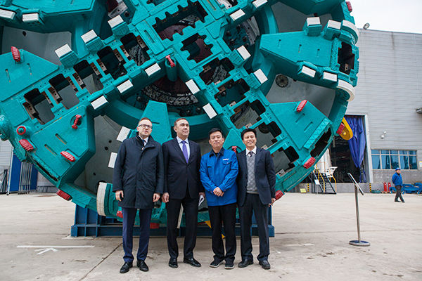 波兰代表团为创新发展点赞