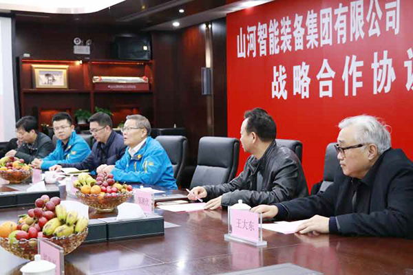 与龙浩航空集团携手，助推湖南航空产业发展