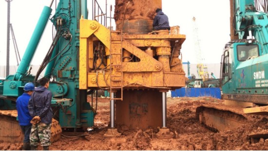 喜讯！SWRC170自行式全回转全套管钻机获湖南省首台(套)重大技术装备产品奖励！