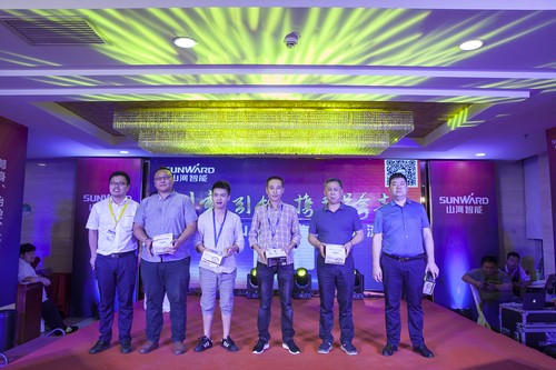 酷帅曾大虾，一大波美图带你亲临北京BICES展