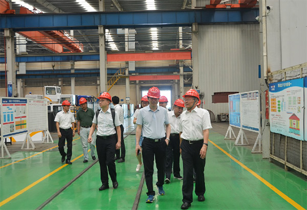 科技部高技术中心副主任袁建湘考察调研