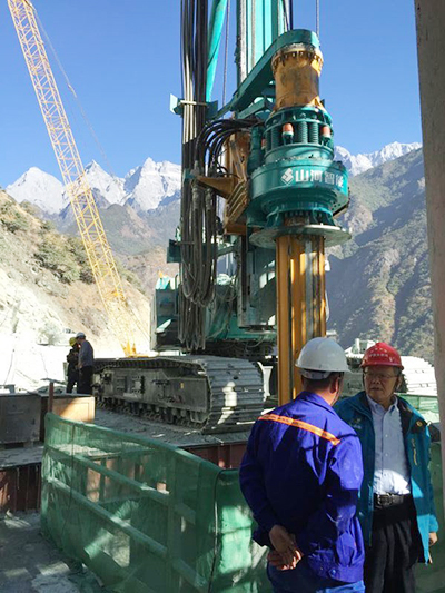 为客户创造价值，董事长元旦为一线服务团队点赞