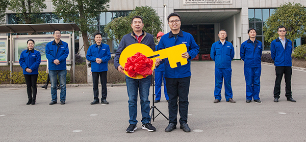 情人节牵手成功，SWDM520“我爱你”出嫁了