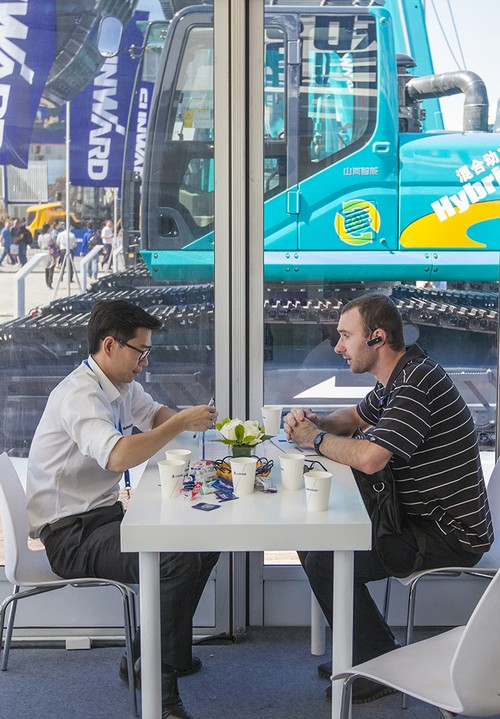 酷帅曾大虾，一大波美图带你亲临北京BICES展