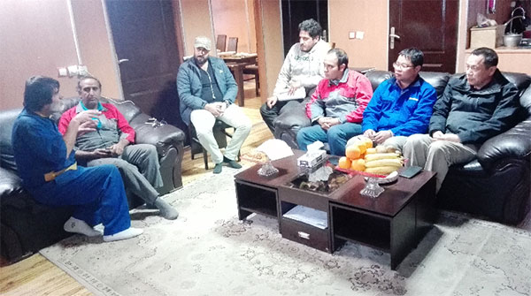 伊朗客户点赞全系列液压挖掘机