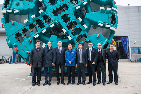 波兰代表团为创新发展点赞