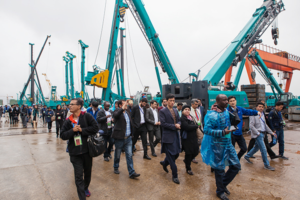 “一带一路”国家代表团到访，感受“大开眼界”