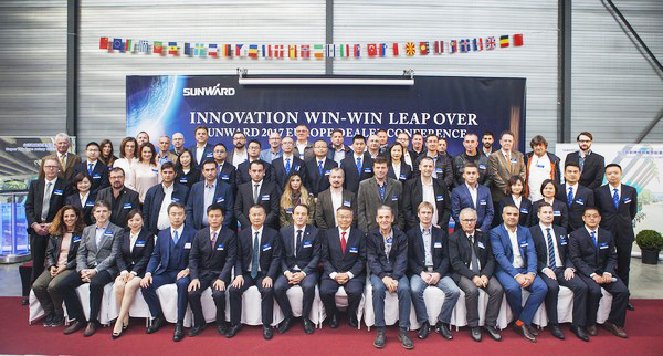 隆重举行2017年欧洲经销商大会