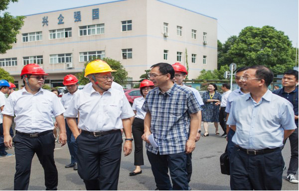 商务部合作司刘民强副司长一行调研