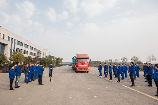 情人节牵手成功，SWDM520“我爱你”出嫁了