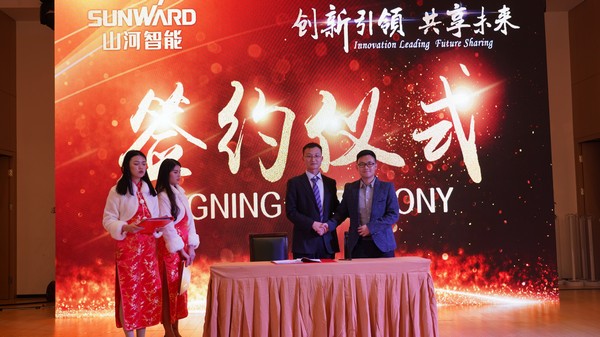 首日签单2.6亿元，创新产品引爆上海宝马展