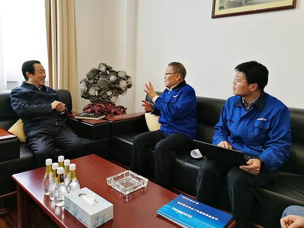 你们“一点三线”我记住了！达哲省长为鼓劲