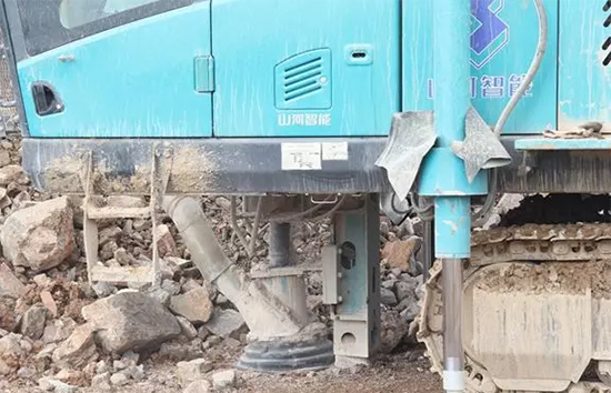 15年3万小时！元老级潜孔钻机“雄风”依旧