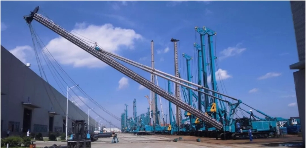 国产的骄傲！SWCH600-125M全液压履带桩架