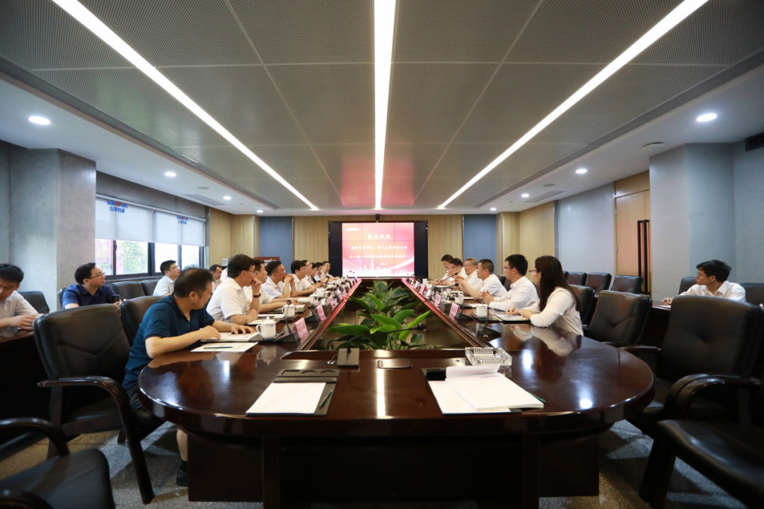 岳阳市委书记王一鸥带队调研