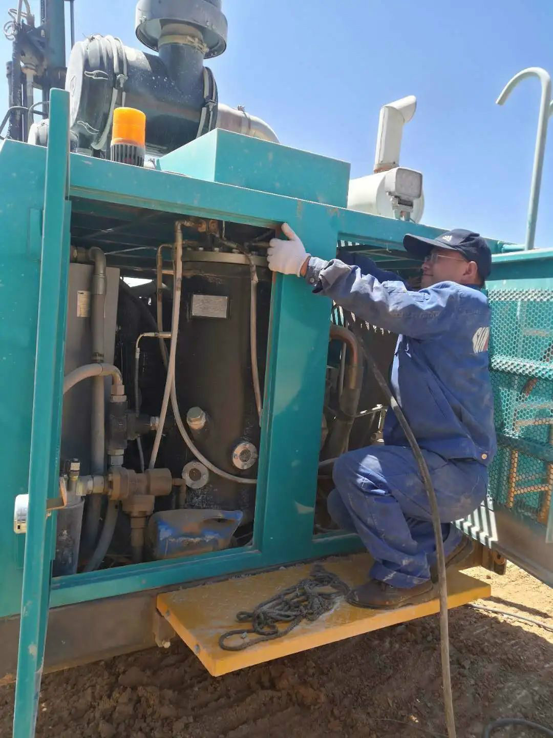 凿岩服务见缝插针 山河关爱无微不至——凿岩设备服务万里行活动走进甘肃平凉