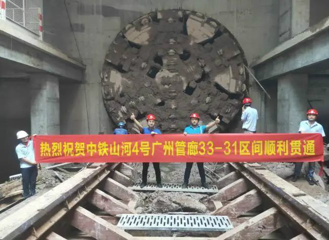 解码上半年成绩单背后的密码